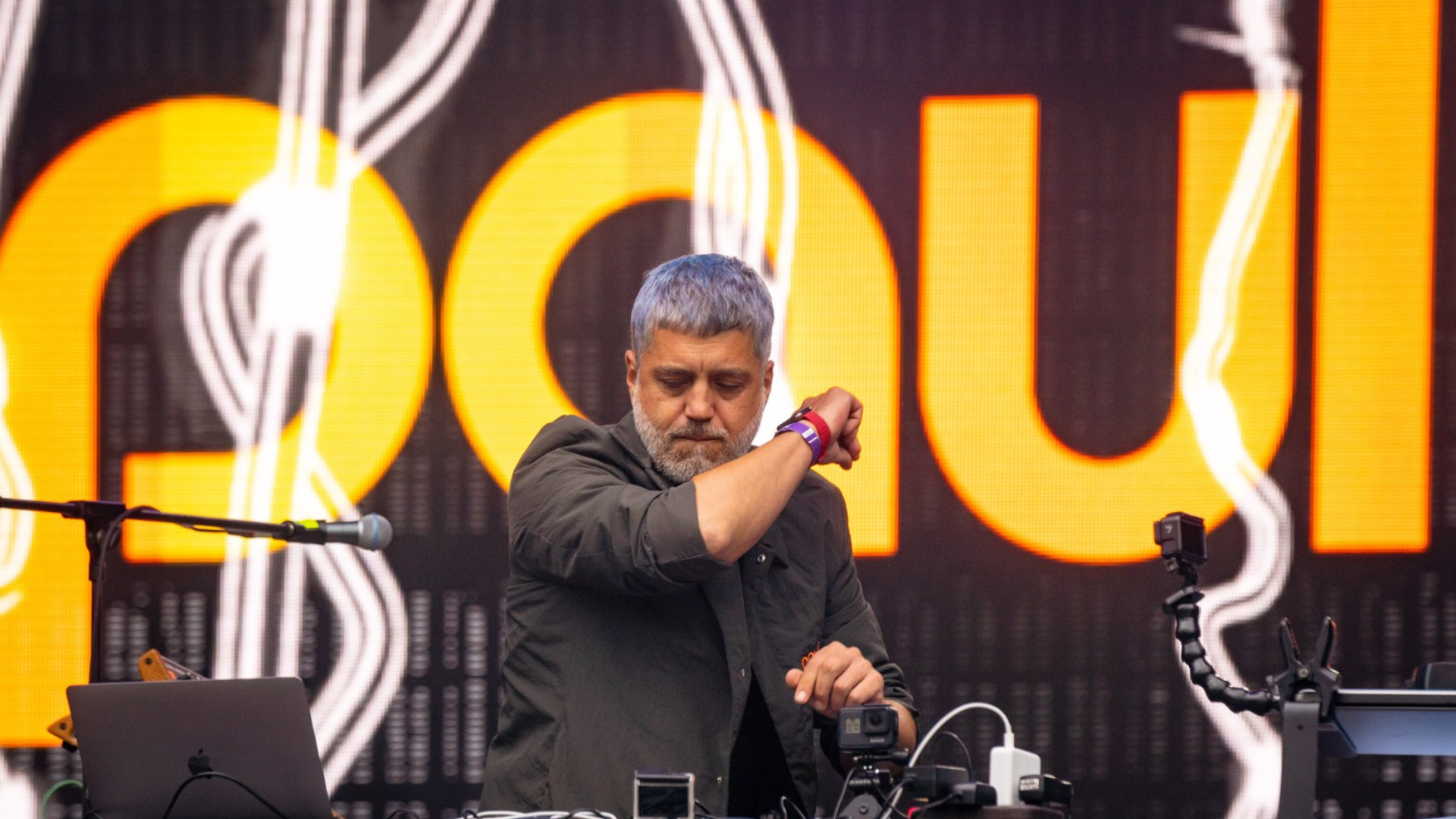 Untitled (1920 x 1080 px) (1)